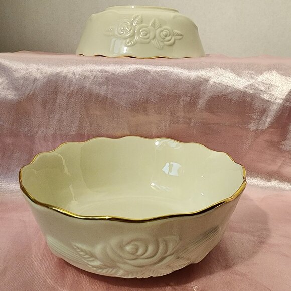 Lexox Vintage Rosebud Porcelain Bowls  Hand Painted 24K Gold  Mint Condition - Picture 3 of 12